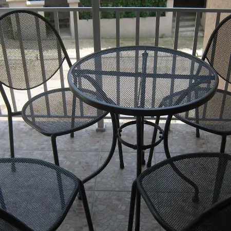 Markovic アパート