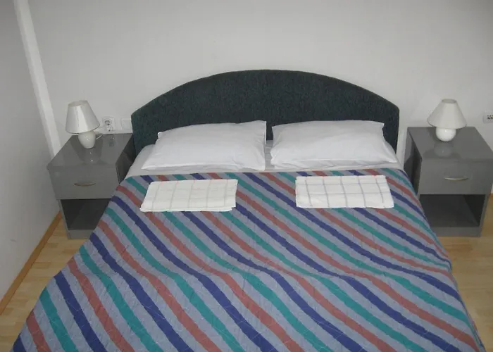 Markovic アパート ソコバニャ